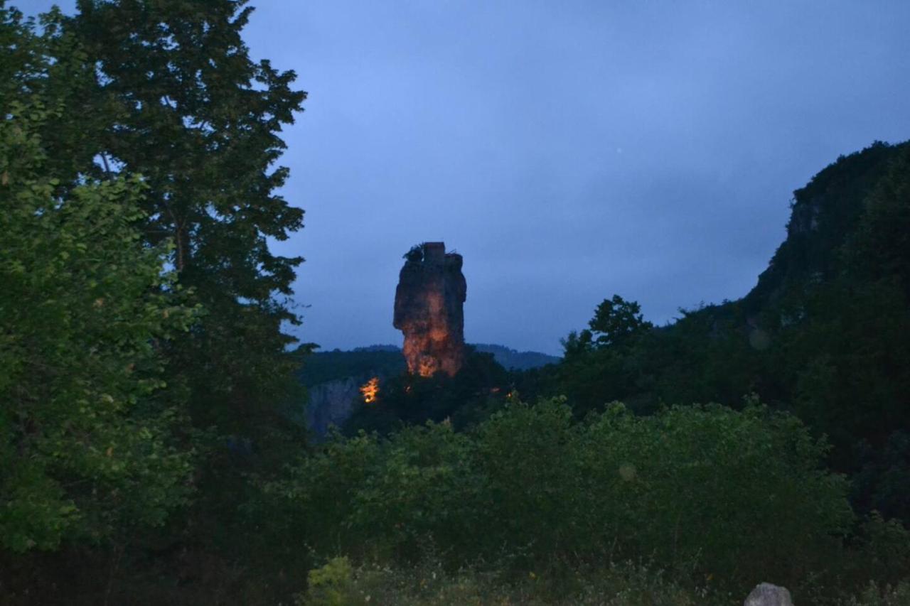 Dito'S House Katskhi Zewnętrze zdjęcie